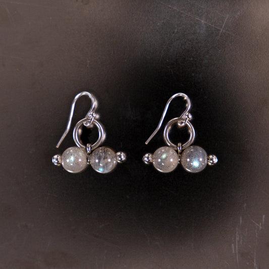 sbeads earring (grey)